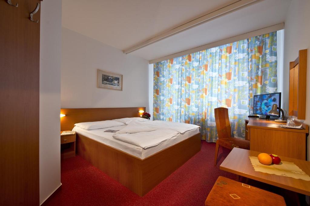 Hotel SOREA URÁN Tatranská Lomnica Kamer foto